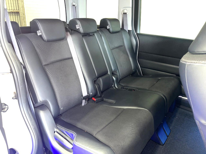 2012 Honda Stepwgn Spada DBA-RK5 (UW-6a3b4b8034cea)[21]