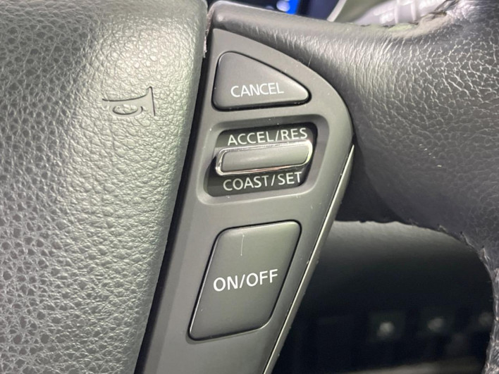 2015 Nissan Elgrand DBA-TE52 (UW-6a3b4ba43c8f0)[26]