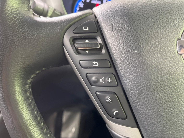 2015 Nissan Elgrand DBA-TE52 (UW-6a3b4ba43c8f0)[25]