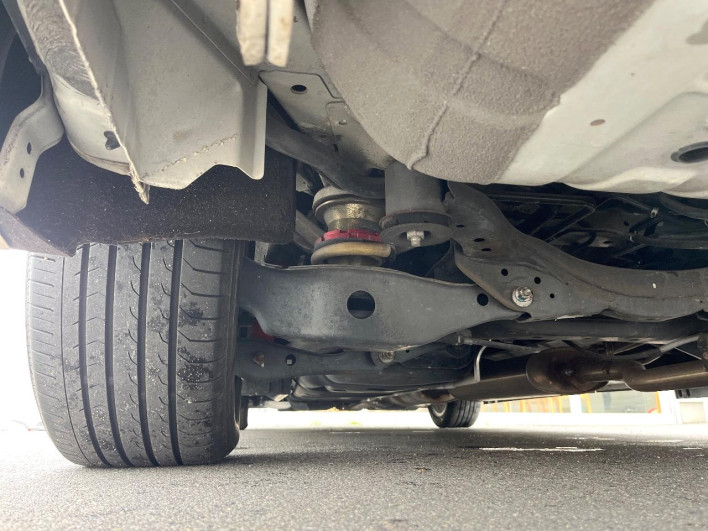 2016 Nissan Elgrand DBA-TE52 (UW-6a3b4ba449c2e)[20]