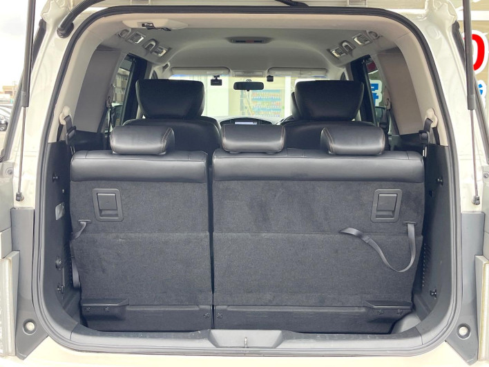 2016 Nissan Elgrand DBA-TE52 (UW-6a3b4ba449c2e)[16]