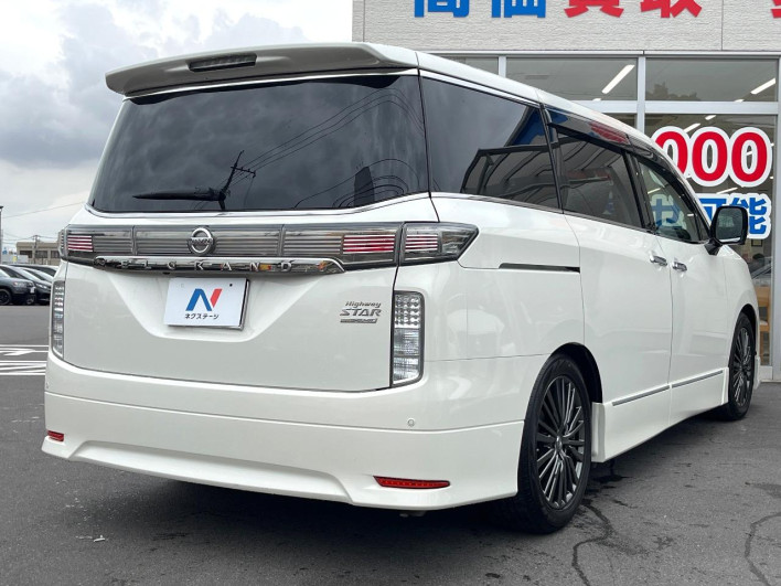 2016 Nissan Elgrand DBA-TE52 (UW-6a3b4ba449c2e)[14]