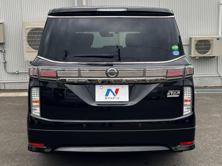 2019 Nissan Elgrand DBA-TE52 (UW-6a3b4ba4a673d)[25]