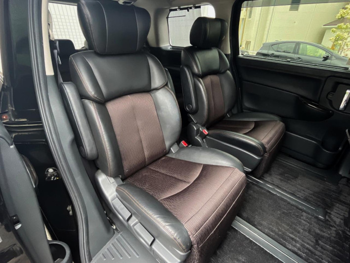 2019 Nissan Elgrand DBA-TE52 (UW-6a3b4ba4a673d)[16]