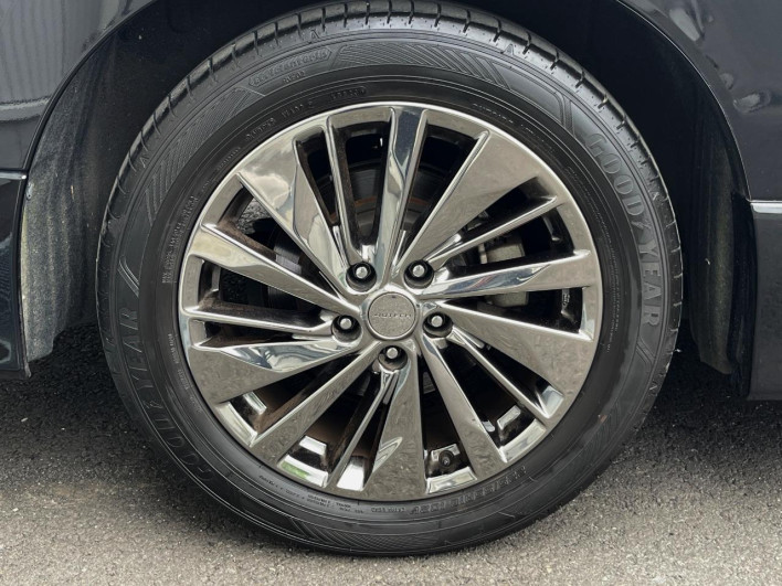 2019 Nissan Elgrand DBA-TE52 (UW-6a3b4ba4a673d)[8]
