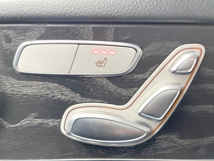 2019 Mercedes Benz GLC LDA-253905C (UW-6a3b4bbe96a0a)[22]