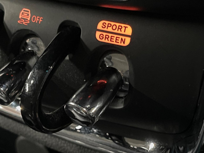 2020 Rover Mini 3DA-BB20M (UW-6a3b4bc1813e9)[18]