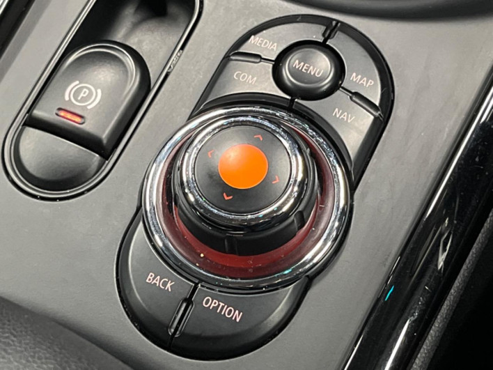 2020 Rover Mini 3DA-BB20M (UW-6a3b4bc1813e9)[19]