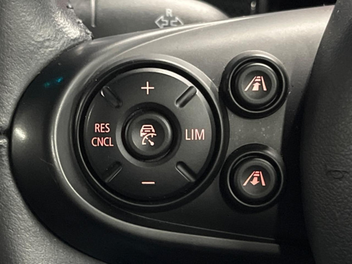 2020 Rover Mini 3DA-BB20M (UW-6a3b4bc1813e9)[25]