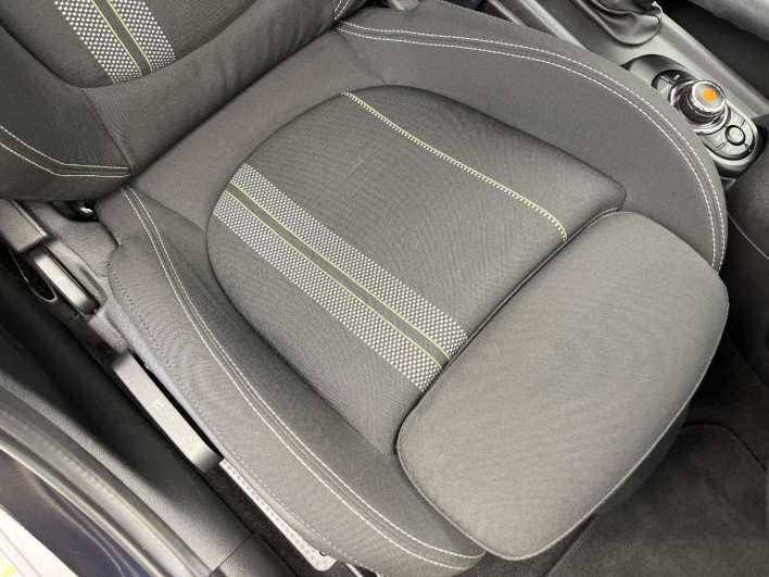2020 Rover Mini 3DA-XV20MW (UW-6a3b4bc58b674)[28]