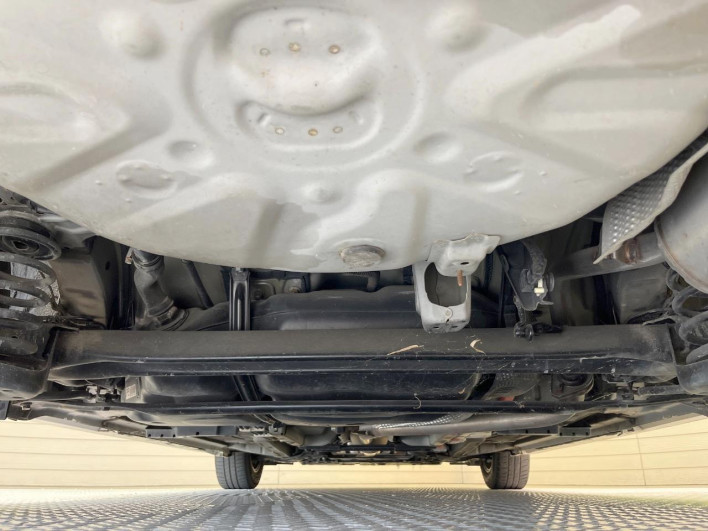 2013 Toyota Prius DAA-ZVW30 (UW-6a3b4be65dbe2)[23]