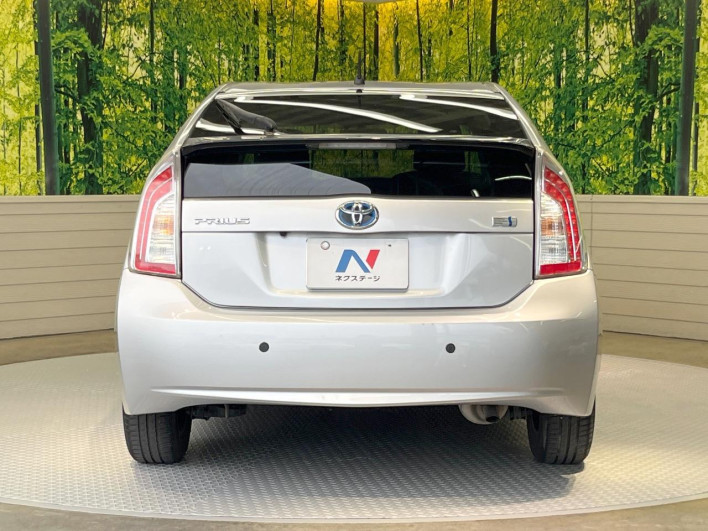 2013 Toyota Prius DAA-ZVW30 (UW-6a3b4be65dbe2)[18]
