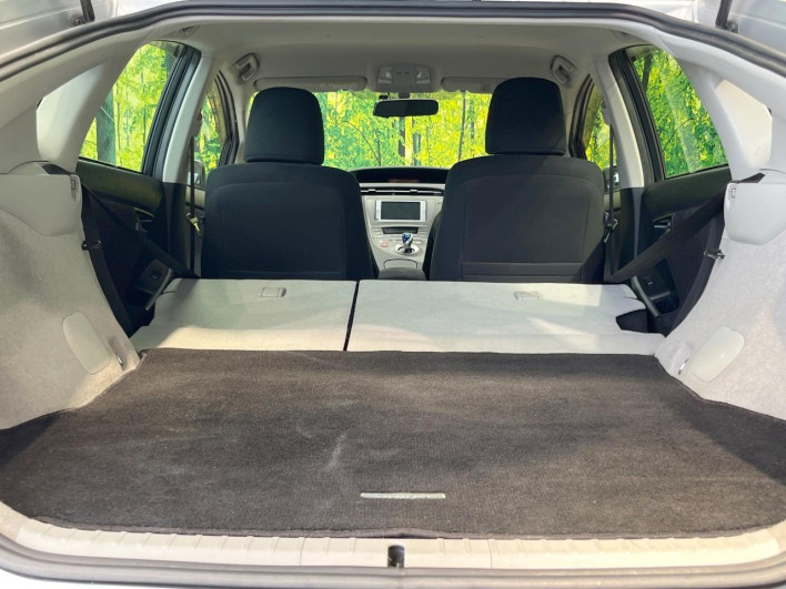 2013 Toyota Prius DAA-ZVW30 (UW-6a3b4be65dbe2)[28]