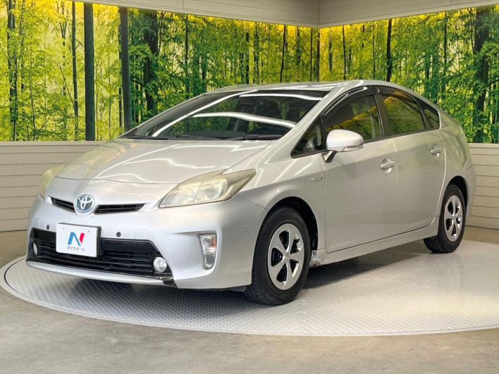 2013 Toyota Prius DAA-ZVW30 (UW-6a3b4be65dbe2)[13]