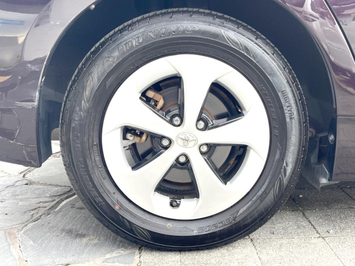 2014 Toyota Prius DAA-ZVW30 (UW-6a3b4be806bce)[26]