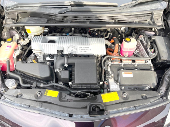 2014 Toyota Prius DAA-ZVW30 (UW-6a3b4be806bce)[4]