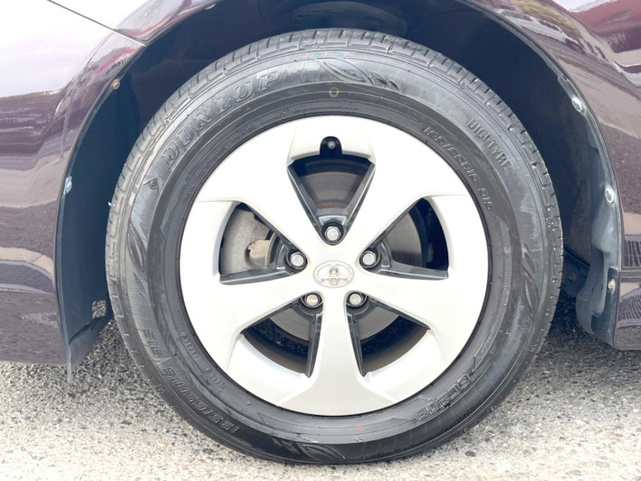 2014 Toyota Prius DAA-ZVW30 (UW-6a3b4be806bce)[11]