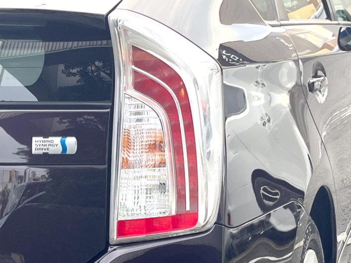 2014 Toyota Prius DAA-ZVW30 (UW-6a3b4be806bce)[21]