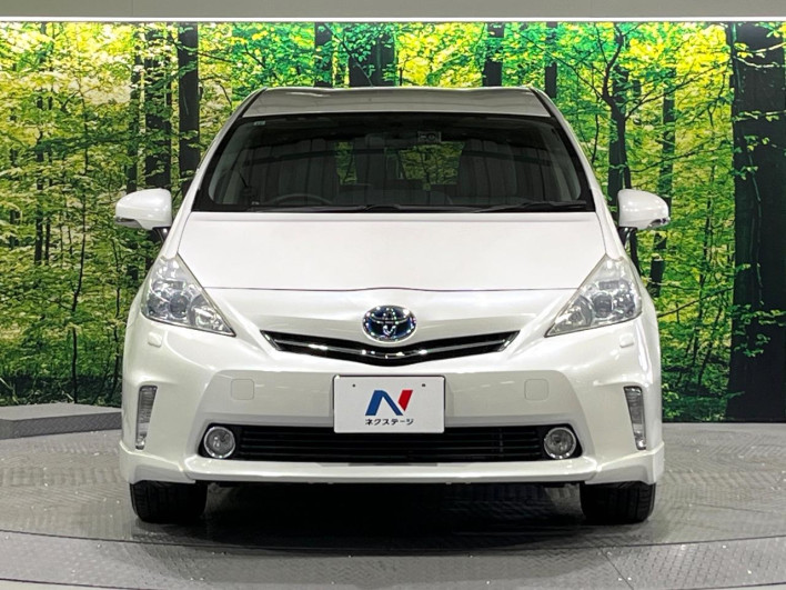 2013 Toyota Prius α DAA-ZVW40W (UW-6a3b4be855633)[6]