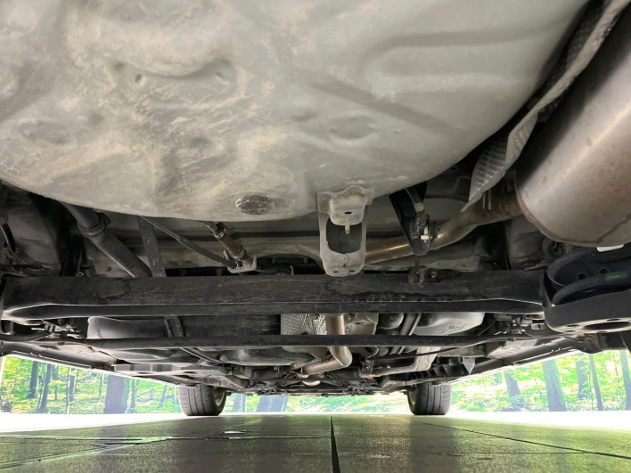2011 Toyota Prius α DAA-ZVW41W (UW-6a3b4be8ea7a0)[8]
