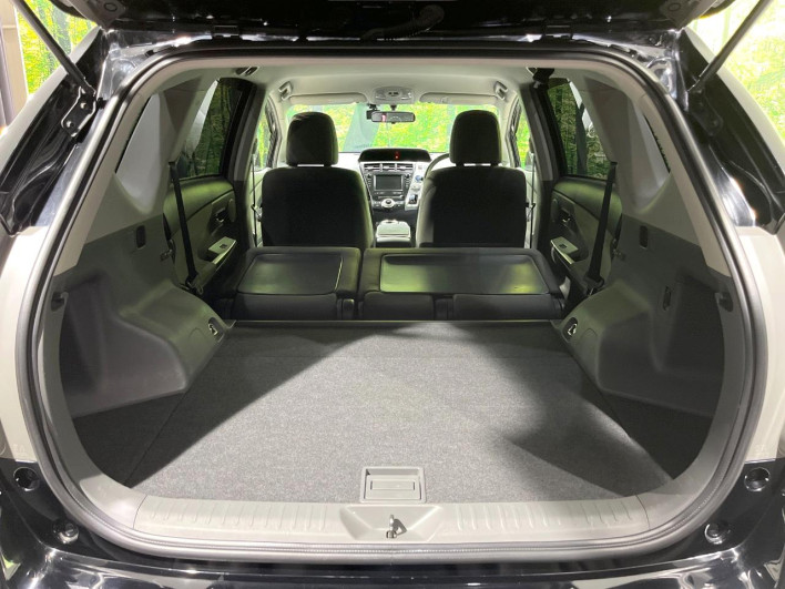 2011 Toyota Prius α DAA-ZVW41W (UW-6a3b4be8ea7a0)[4]