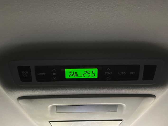 2014 Toyota Alphard DBA-ANH20W (UW-6a3c9afb57d83)[23]