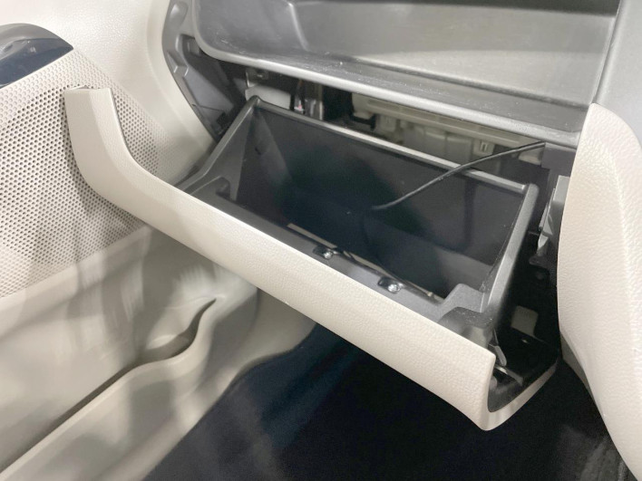 2014 Mitsubishi eK Space DBA-B11A (UW-6a3c9b12d62dc)[19]