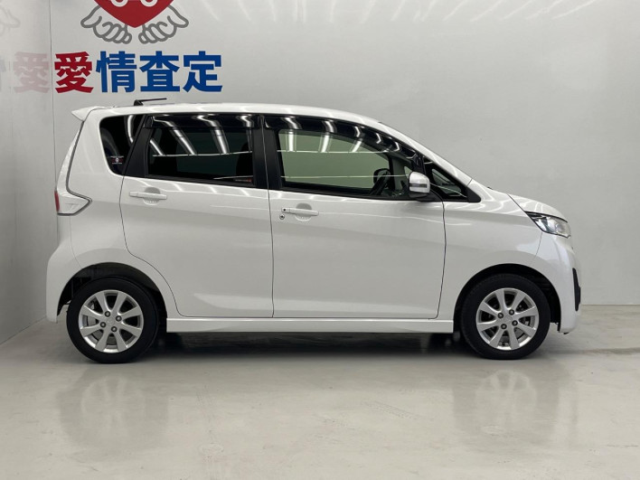 2014 Mitsubishi ek Custom DBA-B11W (UW-6a3c9b13cdb6a)[18]