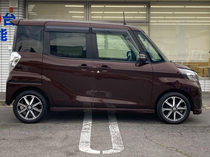 2017 Nissan DAYZ ROOX DBA-B21A (UW-6a3c9b177bc88)[8]