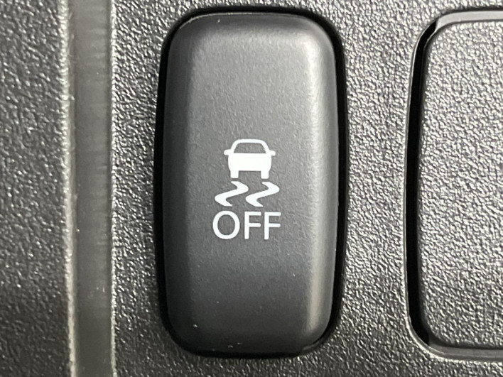 2015 Mitsubishi Delica D:5 LDA-CV1W (UW-6a3c9b327d42f)[17]