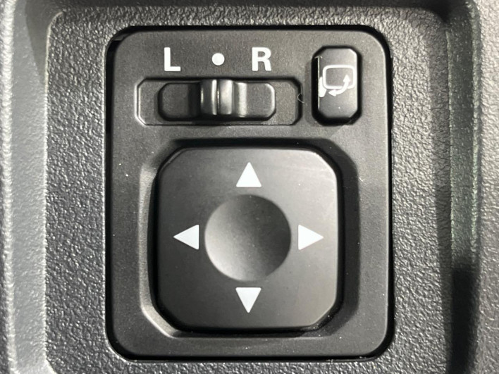 2015 Mitsubishi Delica D:5 LDA-CV1W (UW-6a3c9b327d42f)[14]