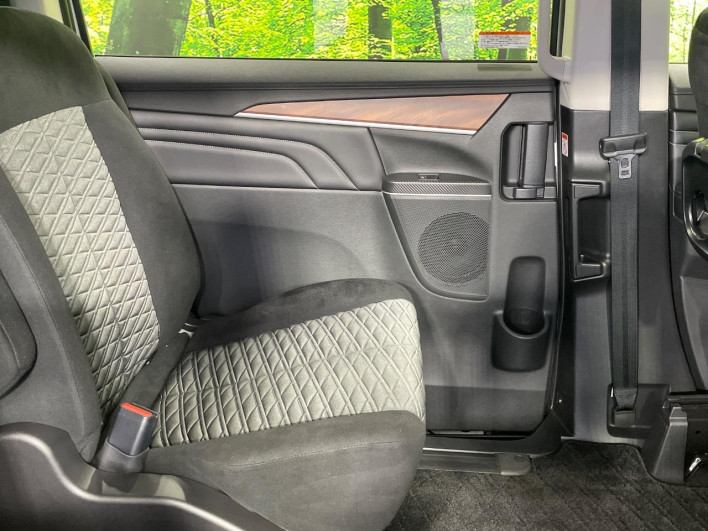 2023 Mitsubishi Delica D:5 3DA-CV1W (UW-6a3c9b351a629)[23]