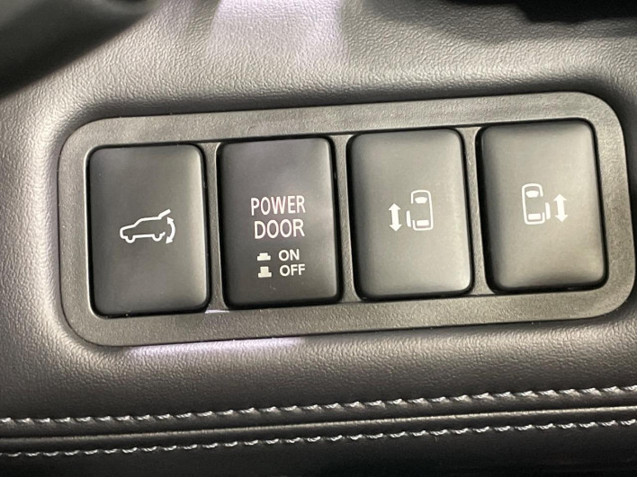 2023 Mitsubishi Delica D:5 3DA-CV1W (UW-6a3c9b351a629)[14]