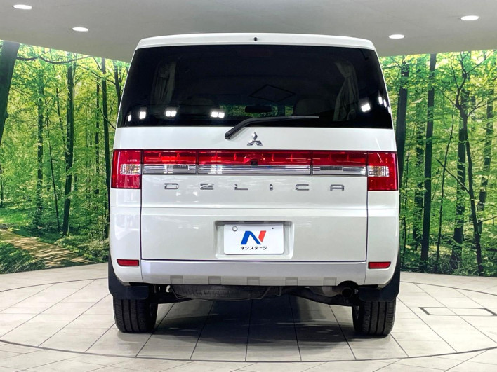 2012 Mitsubishi Delica D:5 DBA-CV5W (UW-6a3c9b37e6743)[25]