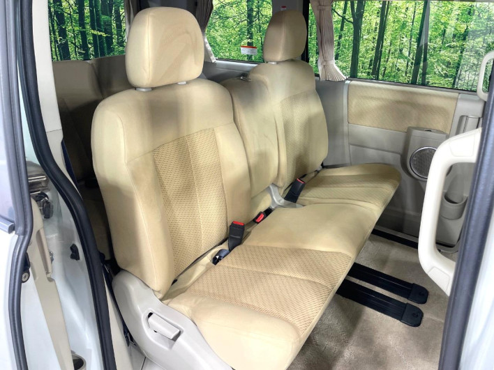 2012 Mitsubishi Delica D:5 DBA-CV5W (UW-6a3c9b37e6743)[20]