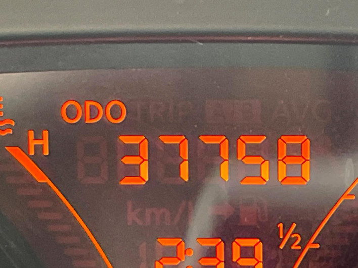 2015 Nissan Note DBA-E12 (UW-6a3c9b43790ff)[2]