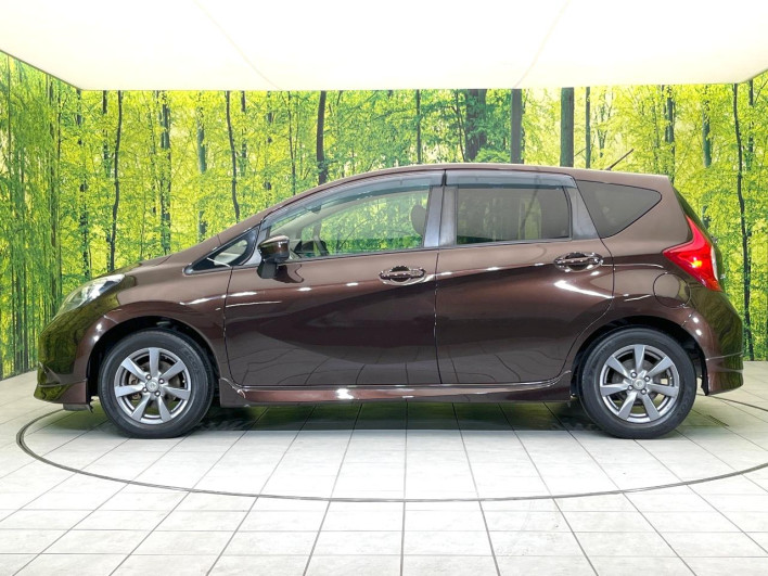 2015 Nissan Note DBA-E12 (UW-6a3c9b43e8068)[24]