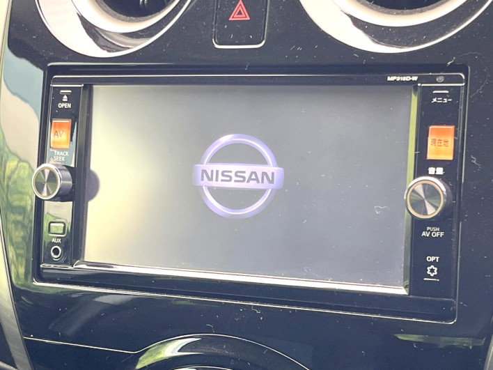 2015 Nissan Note DBA-E12 (UW-6a3c9b43e8068)[20]