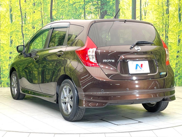 2015 Nissan Note DBA-E12 (UW-6a3c9b43e8068)[25]