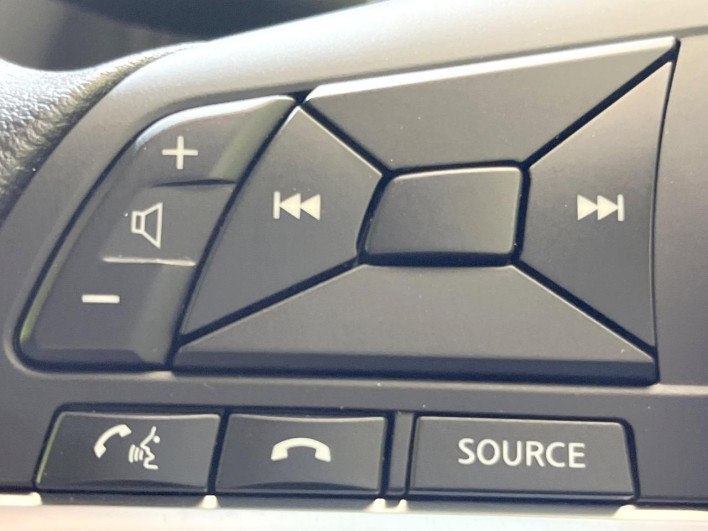 2019 Nissan Note DBA-E12 (UW-6a3c9b4716e1d)[22]