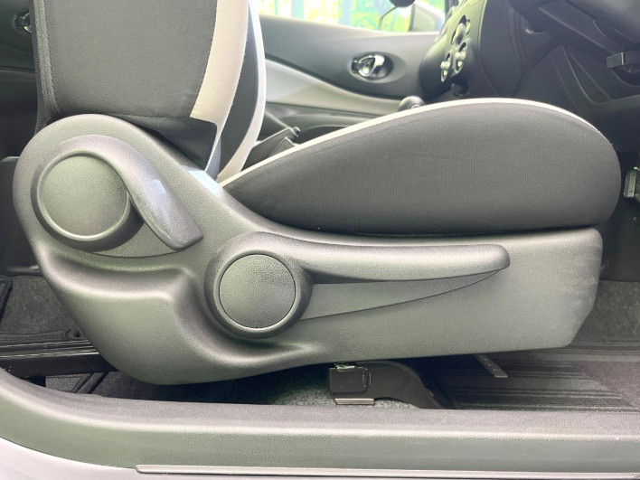 2019 Nissan Note DBA-E12 (UW-6a3c9b4716e1d)[18]