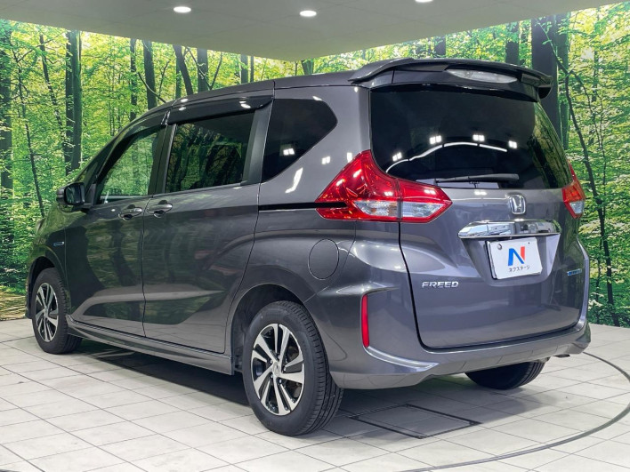 2018 Honda Freed hybrid DAA-GB8 (UW-6a3c9b58bbd6e)[18]