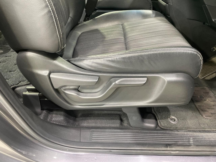 2018 Honda Freed hybrid DAA-GB8 (UW-6a3c9b58bbd6e)[27]