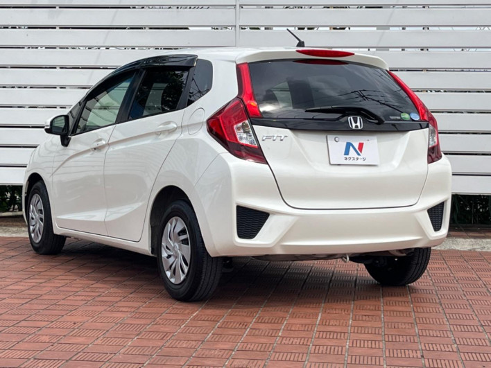 2014 Honda Fit DBA-GK3 (UW-6a3c9b68bf133)[19]