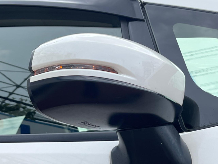 2014 Honda Fit DBA-GK3 (UW-6a3c9b68bf133)[12]
