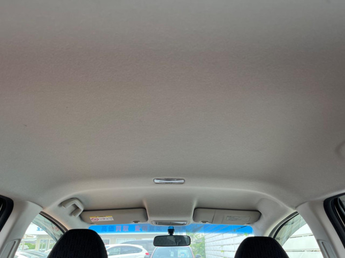 2014 Honda Fit DBA-GK3 (UW-6a3c9b68bf133)[28]