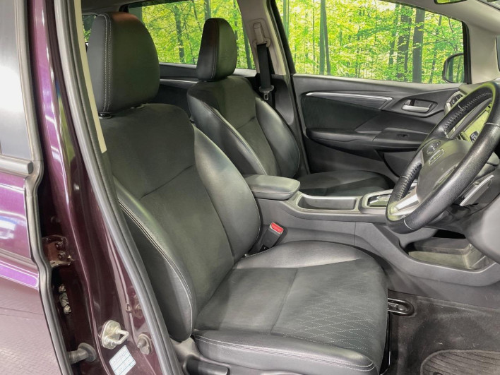 2015 Honda SHUTTLE DAA-GP7 (UW-6a3c9b6de0545)[19]