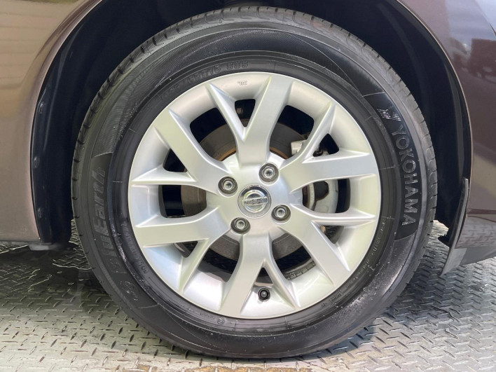 2017 Nissan Note DAA-HE12 (UW-6a3c9b801de06)[17]