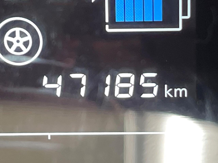 2017 Nissan Note DAA-HE12 (UW-6a3c9b801de06)[2]