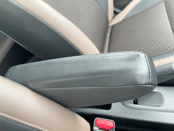 2018 Nissan Note DAA-HE12 (UW-6a3c9b805240f)[22]